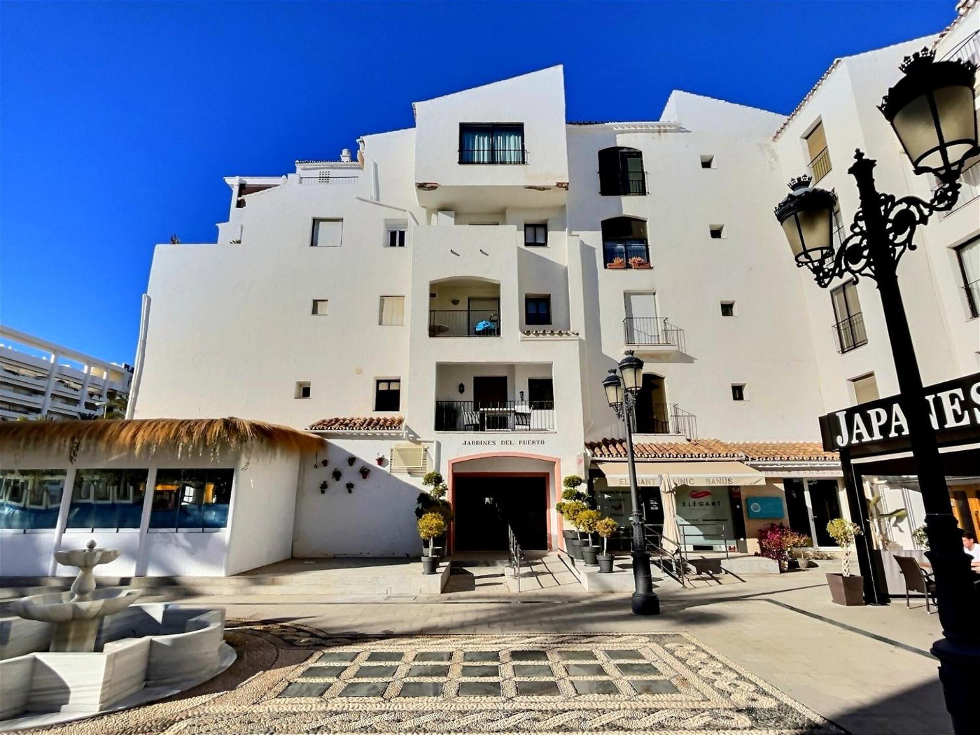 Harbour Heaven 2 Bed, 2 Bath Steps From Puerto Banus Marina And Marbella