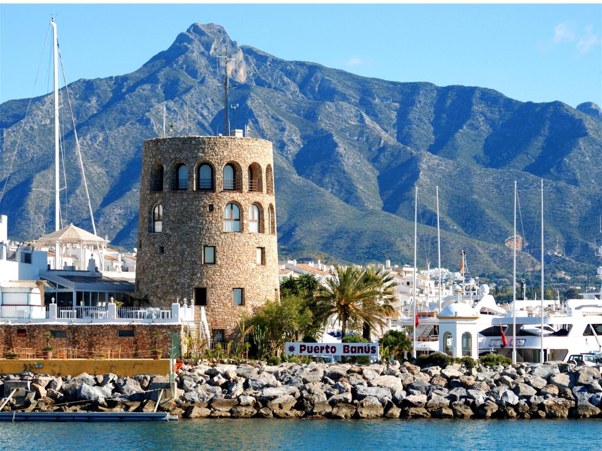Harbour Heaven 2 Bed, 2 Bath Steps From Puerto Banus Marina And Apartment Marbella