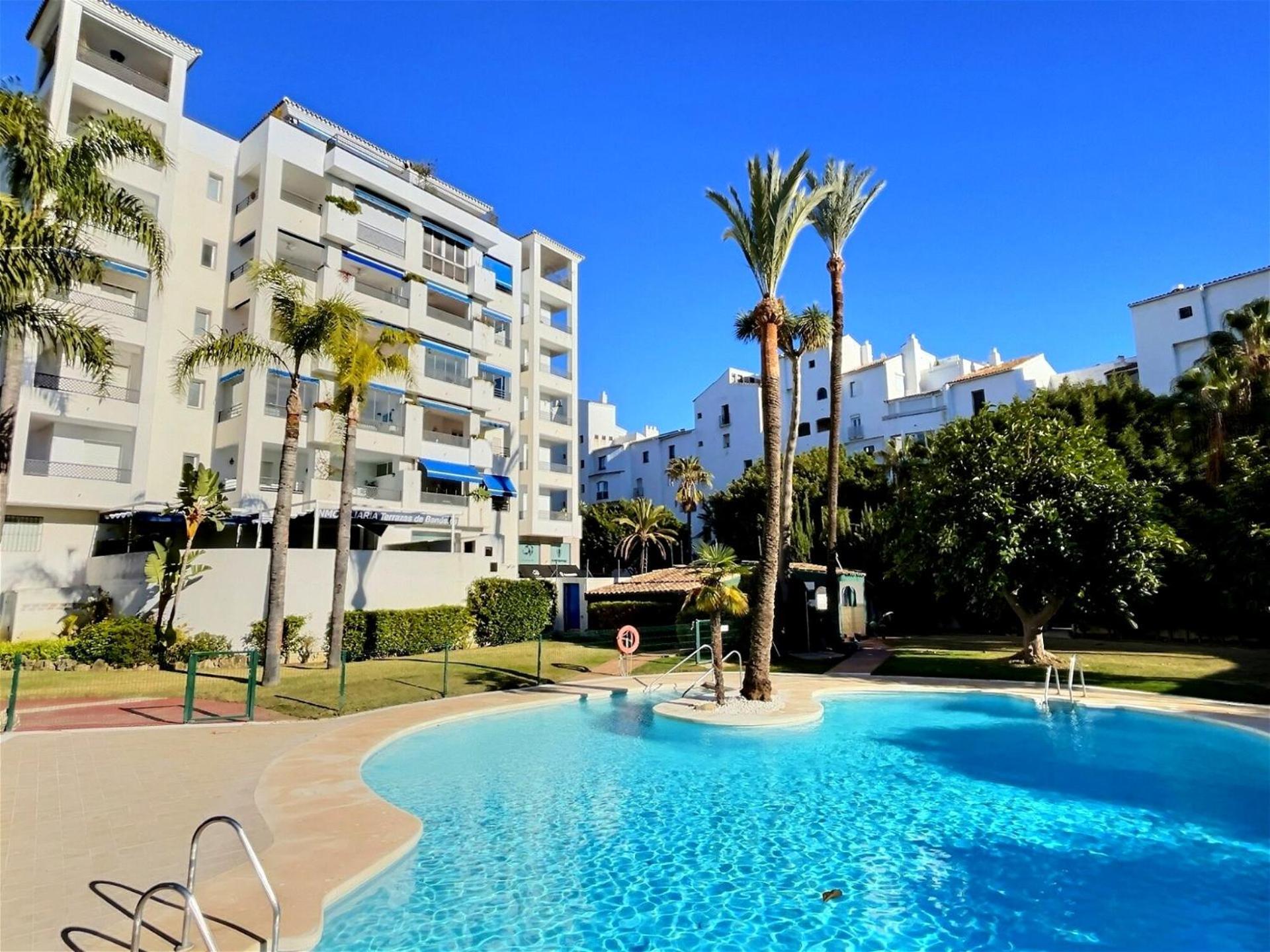 Harbour Heaven 2 Bed, 2 Bath Steps From Puerto Banus Marina And
