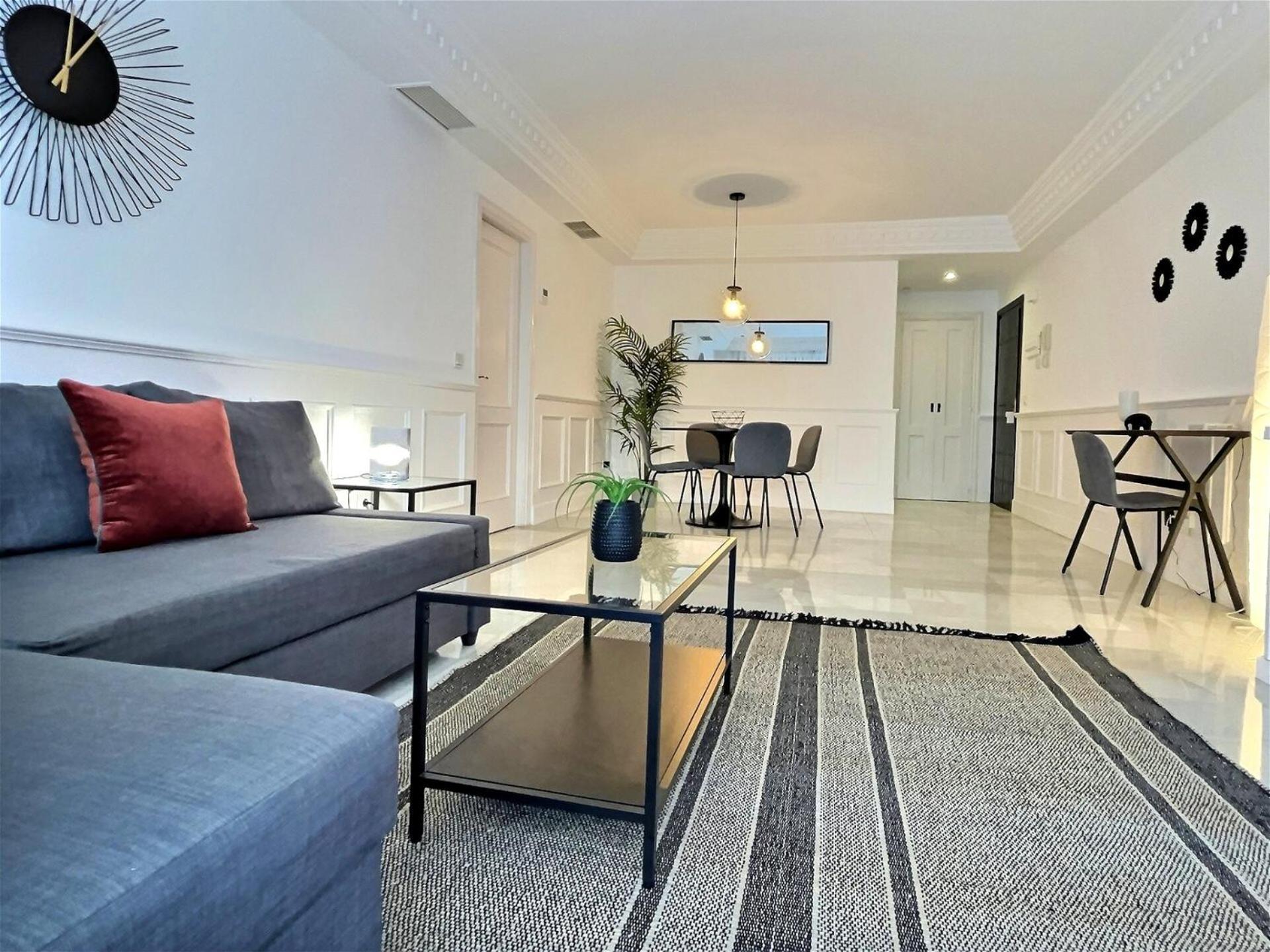 Harbour Heaven 2 Bed, 2 Bath Steps From Puerto Banus Marina And Apartment